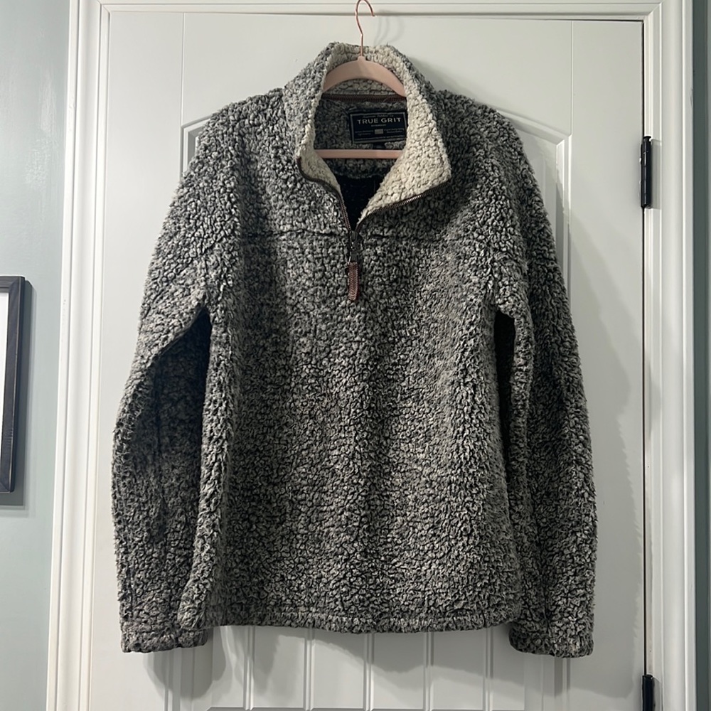 True grit pullover- Gray Small